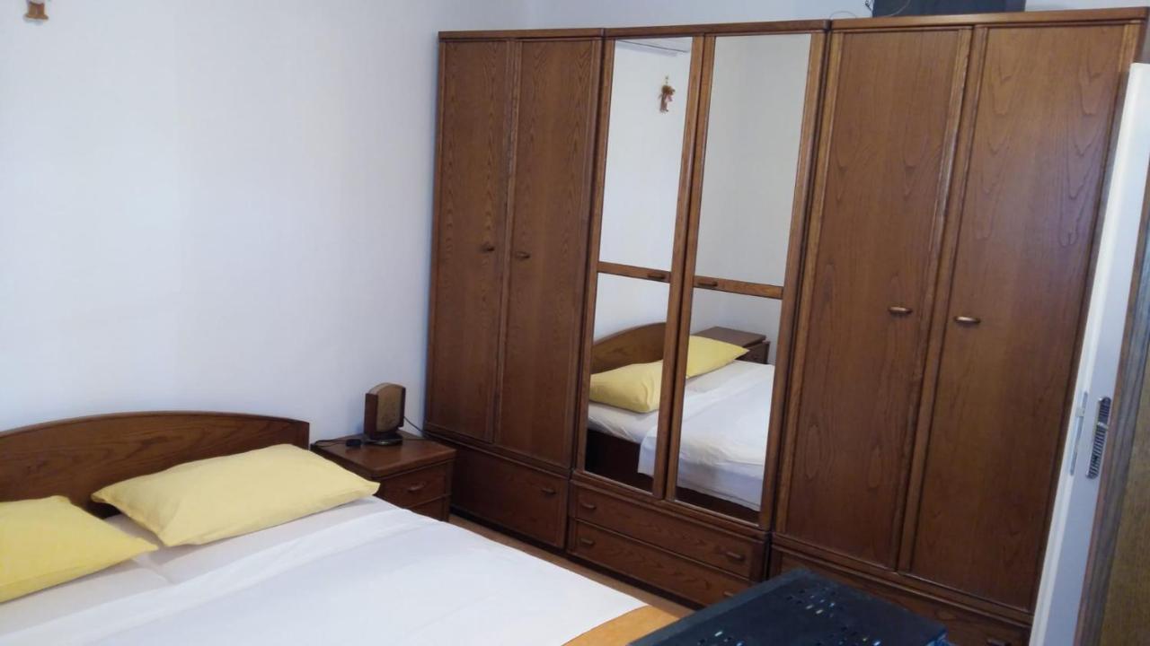 Apartmani Slavica Makarska Bagian luar foto