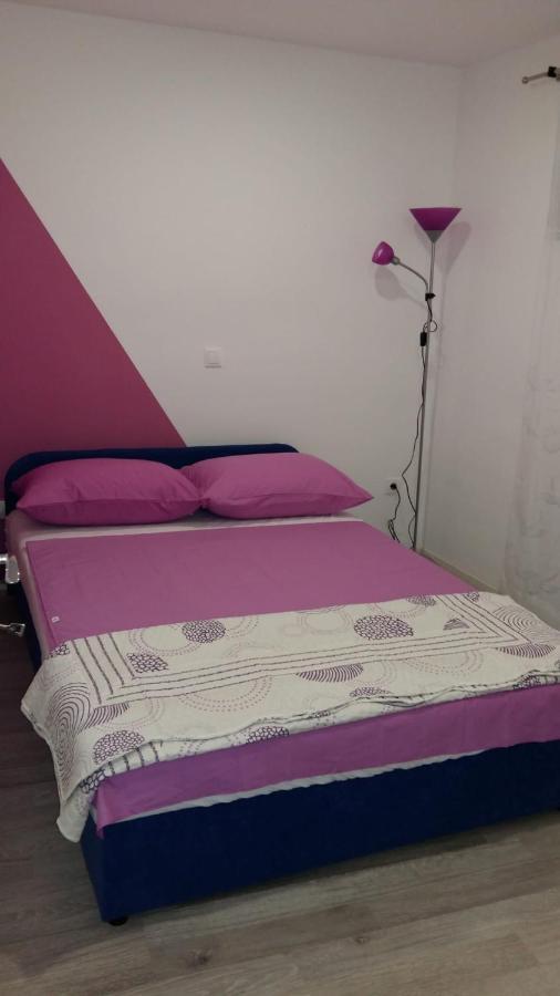 Apartmani Slavica Makarska Bagian luar foto